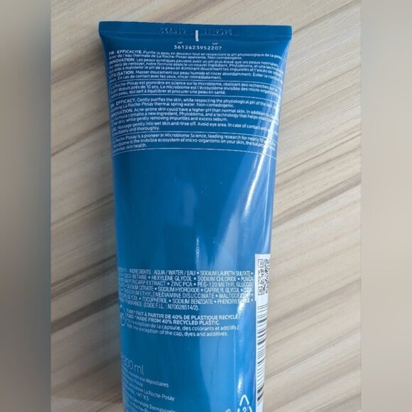 La Roche-Posay Purifying Foaming Gel- 200ml NEW - Picture 2 of 6